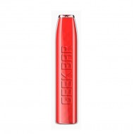 GEEK BAR Sweet Strawberry Disposable Vape